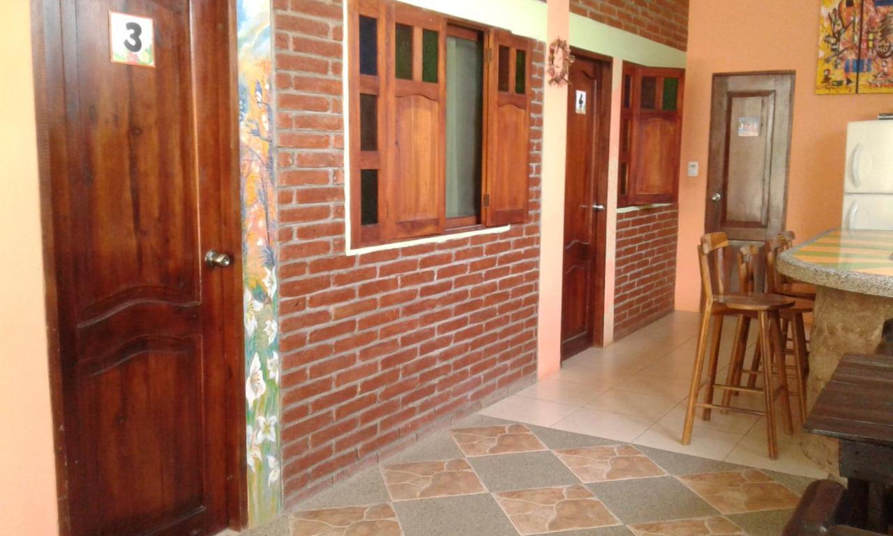 Hostal Casa Taisha Montanita Exterior photo
